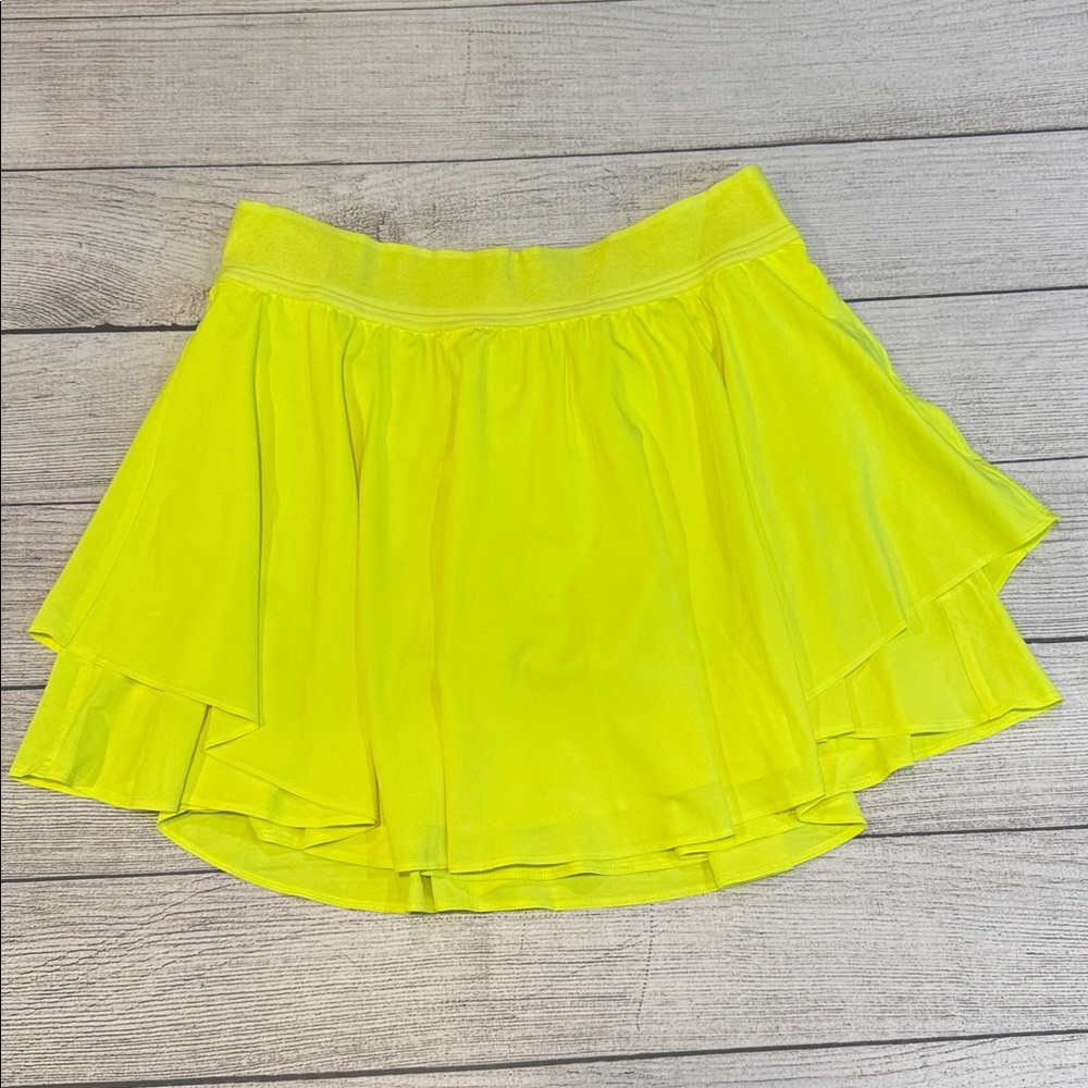 🍋Lululemon Court Rival High-Rise Skirt Long Size 10 Highlight Yellow W8ABUT🍋 - Picture 3 of 16